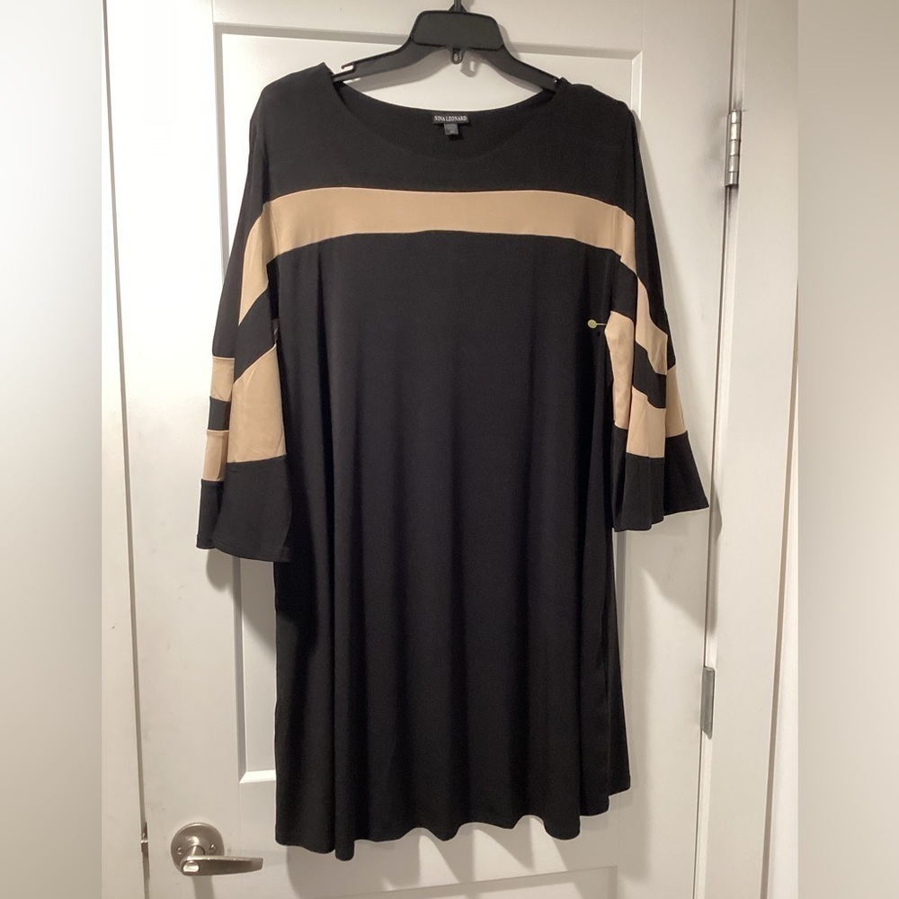 Nwot Nina Leonard Size 2X Dress‎